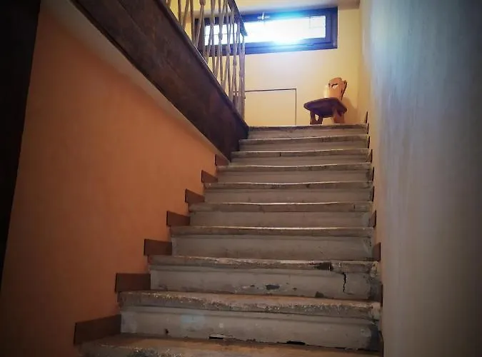 Ca Tron Next To Rialto Bridge ヴェネツィア